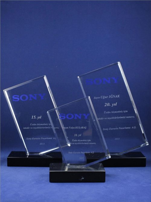 Nur Plaket NP-019 kodlu plaket, 10 × 14 cm / 11 × 18,5 cm / 12 × 21,5 cm