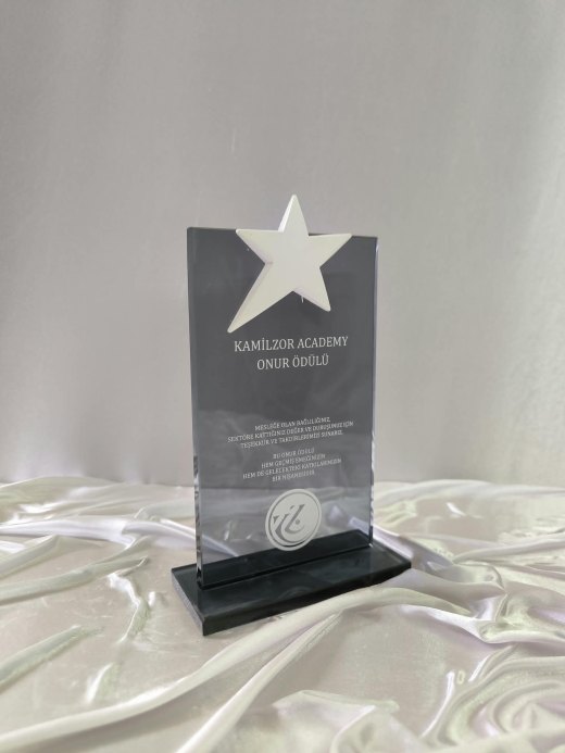 Nur Plaket NP-026 kodlu plaket, 16 × 15,5 cm